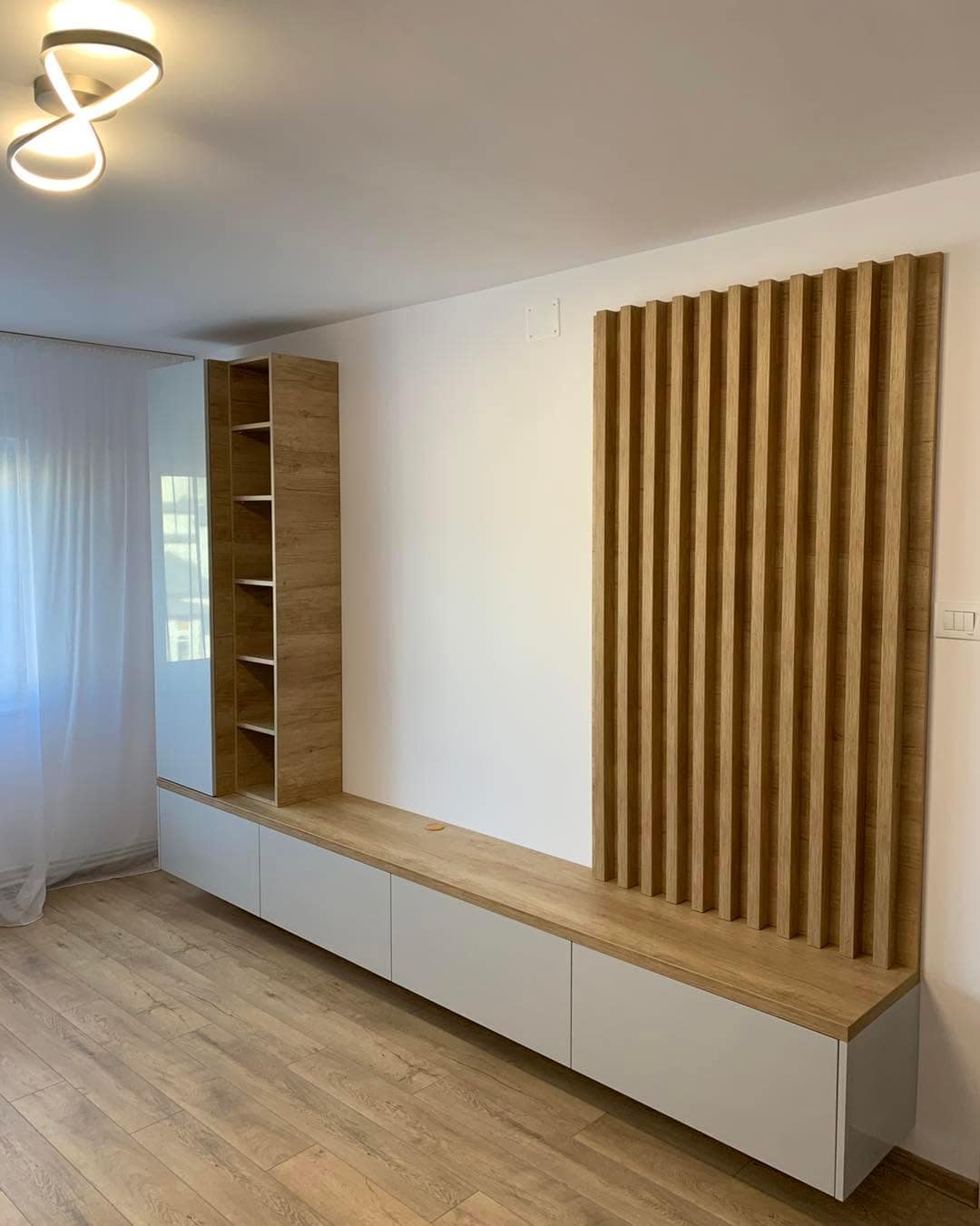 Mobilier pentru living realizat la comandă de EVEMARSERVICE – imagine 3